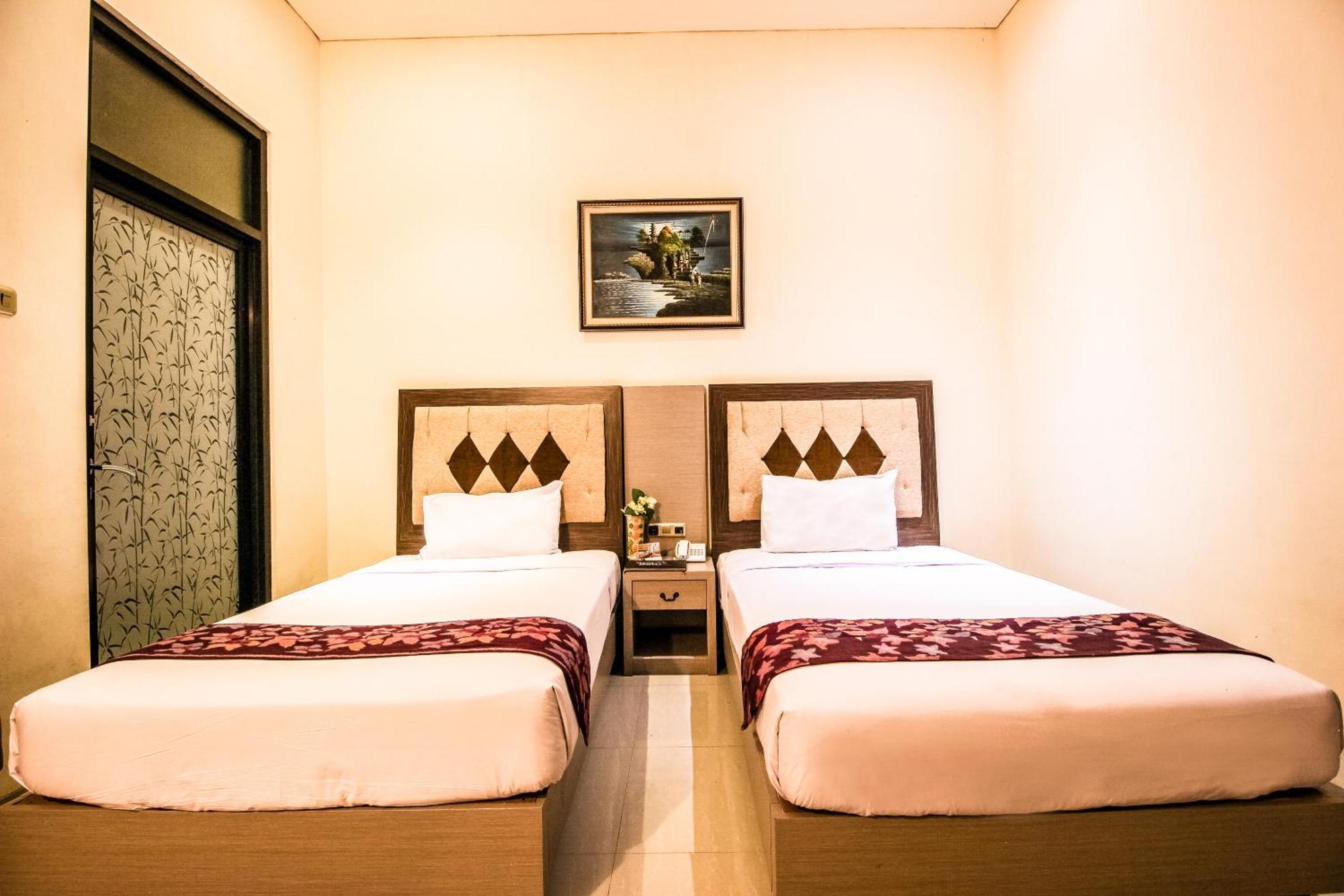Zamzam Hotel And Resort Batu  Exterior photo